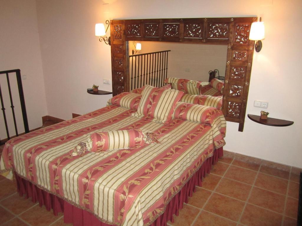 Posada El Camino Almonaster アルモナステール・ラ・レアル 部屋 写真